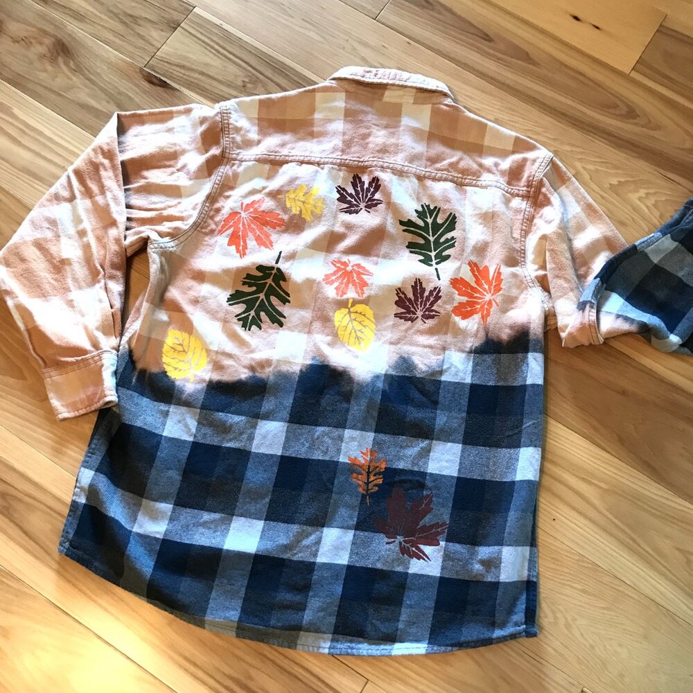 Bleached Flannel Shirt Autumn Upcycled, Painted Fall Leaves Size Large - Picture 10 of 12